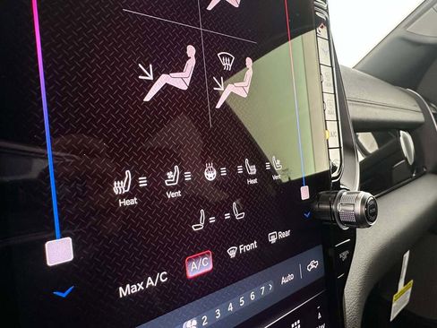 New 2026 RAM 1500 Rebel w/ Rebel Level 2 Equipment Group image 33