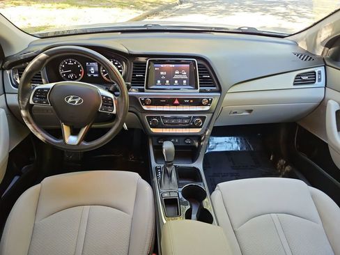 Used 2019 Hyundai Sonata ECO image 9