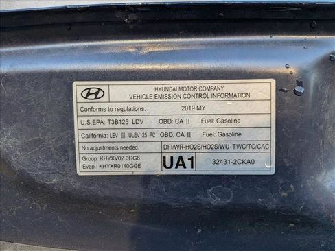 Used 2019 Genesis G70 2.0T Advanced w/ Sport Package image 15