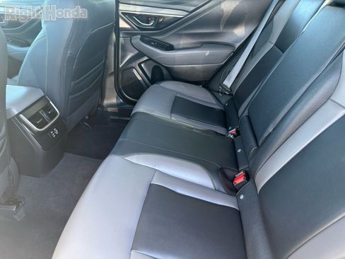 Used 2025 Subaru Outback Onyx Edition w/ Popular Package #2 image 26