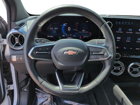 Used 2024 Chevrolet Blazer EV LT AWD/4WD image 12