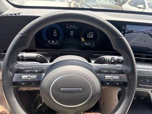 Certified 2024 Hyundai Kona SEL AWD/4WD image 26