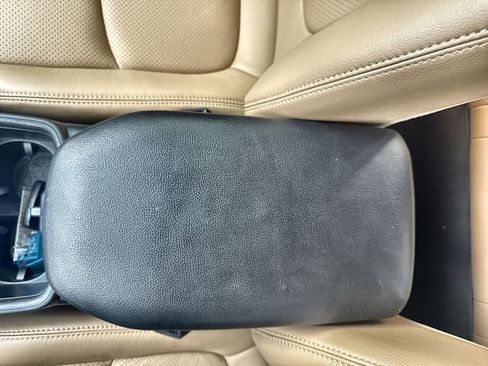 Used 2025 Toyota RAV4 XLE image 29