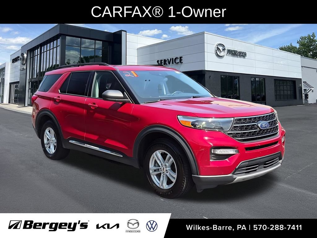 Used 2021 Ford Explorer XLT w/ Equipment Group 202A AWD/4WD image 3