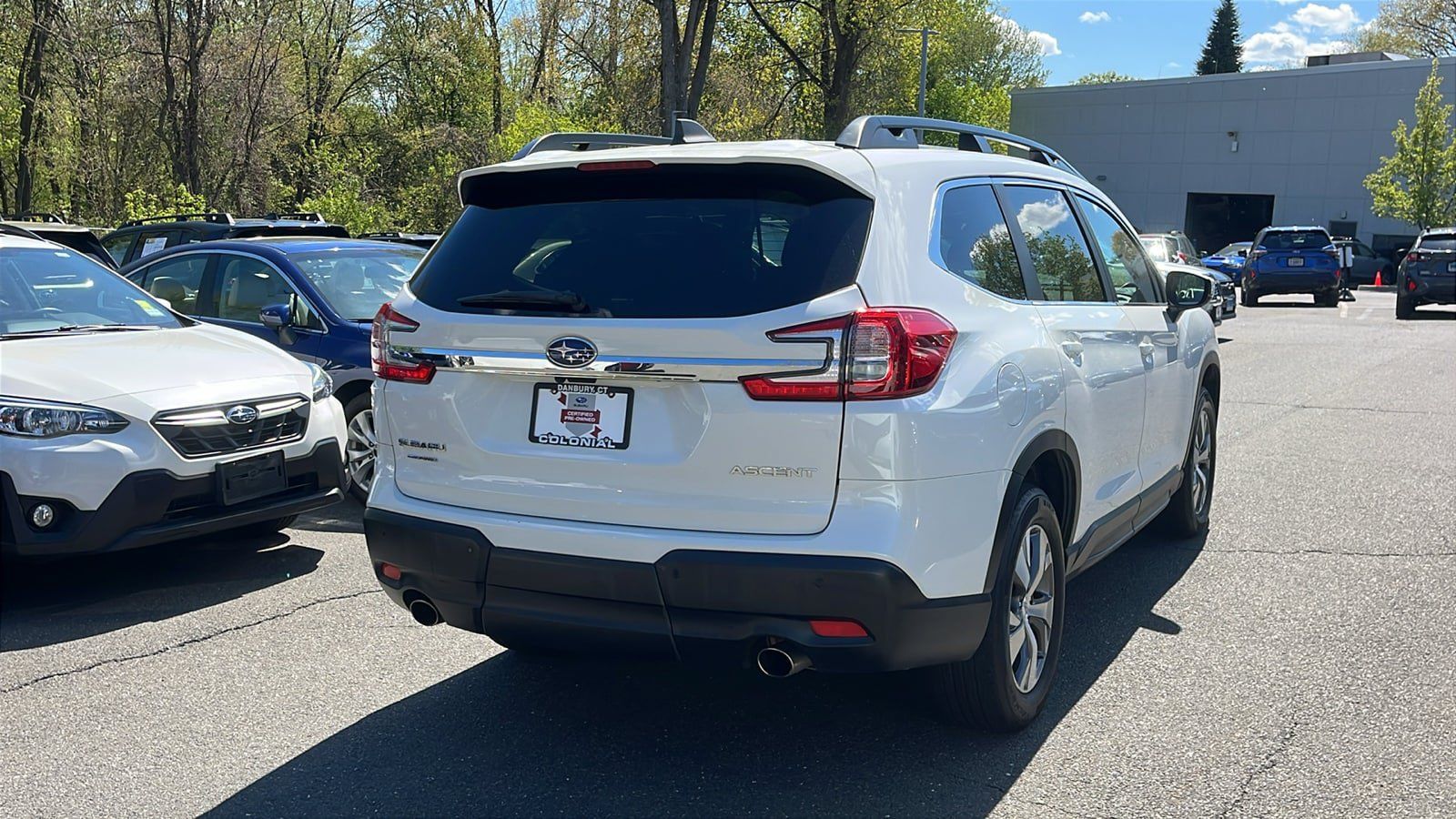Certified 2025 Subaru Ascent Premium AWD/4WD image 5