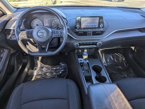 Certified 2023 Nissan Altima 2.5 S image 18