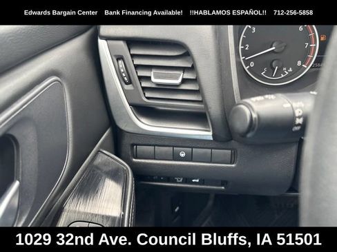 Used 2024 Nissan Rogue SV FWD image 20