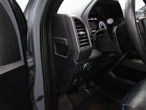 Used 2020 Ford F150 XLT w/ Equipment Group 302A Luxury AWD/4WD image 24