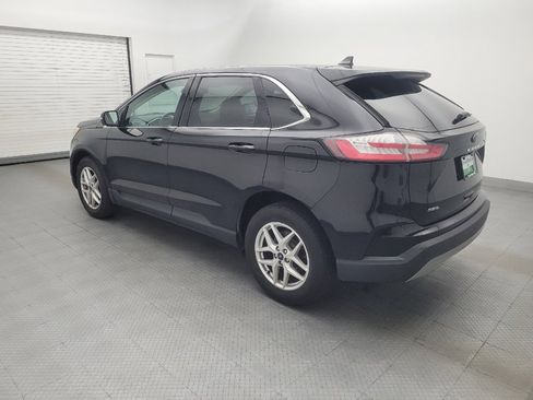 Used 2021 Ford Edge SEL w/ Convenience Package FWD image 3