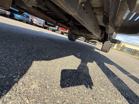 Used 2016 Toyota Tacoma SR5 w/ SR5 Appearance Package (SN) image 39