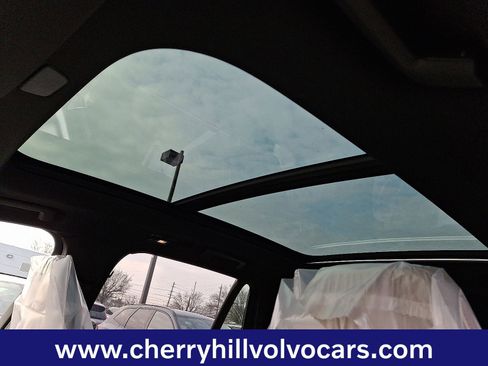 New 2026 Volvo XC90 B5 Plus image 10