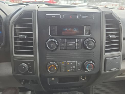 Used 2017 Ford F250 XL w/ Power Equipment Group image 10