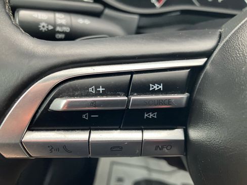 Used 2022 MAZDA CX-30 AWD 2.5 S w/ Premium Package image 18