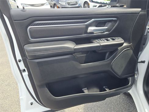Used 2025 RAM 1500 Big Horn AWD/4WD image 31