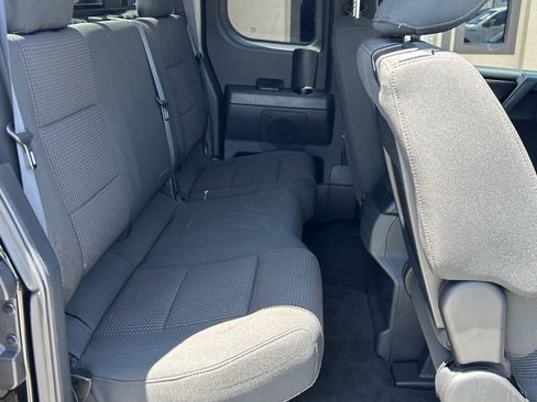Used 2012 Nissan Titan SV w/ SV Value Truck Pkg AWD/4WD image 16