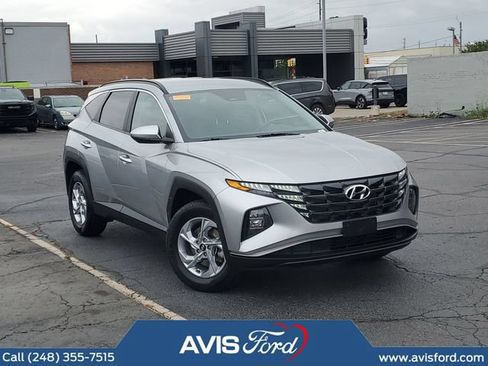 Used 2024 Hyundai Tucson SEL AWD/4WD image 2