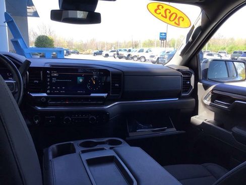 Used 2023 Chevrolet Silverado 1500 RST image 15