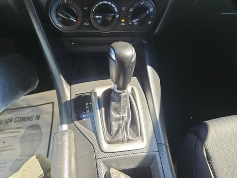 Used 2014 MAZDA MAZDA3 i Sport image 30