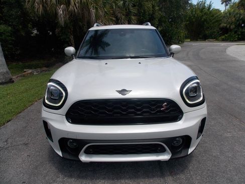 Used 2024 MINI Cooper Countryman S FWD image 8