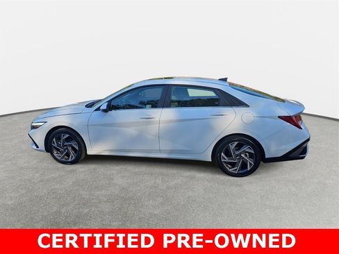 Certified 2025 Hyundai Elantra Limited image 8