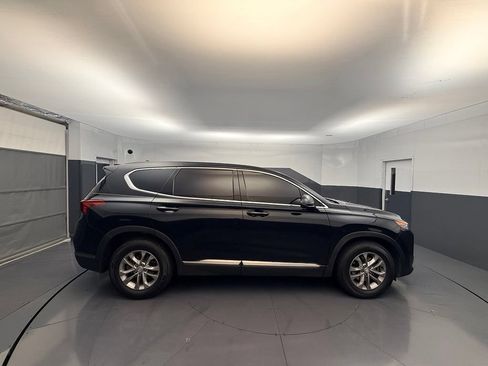 Used 2019 Hyundai Santa Fe SEL FWD image 8