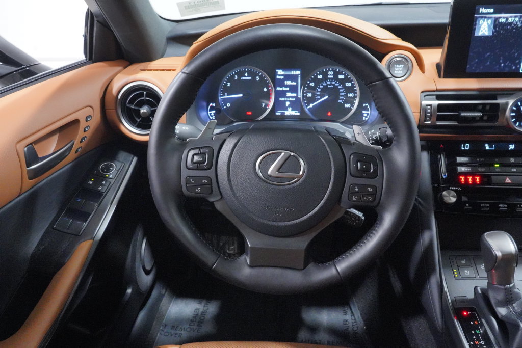 Used 2022 Lexus IS 300 w/ Premium Package RWD image 12