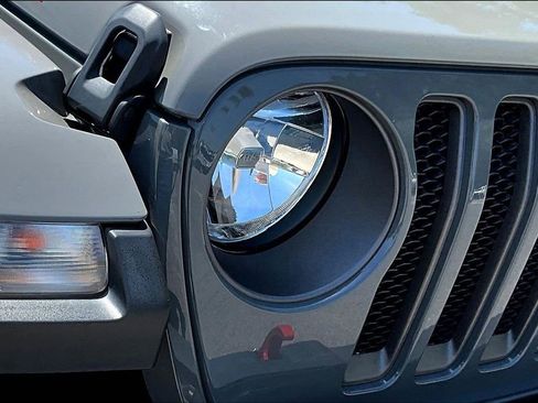 Used 2021 Jeep Wrangler Unlimited Rubicon AWD/4WD image 33