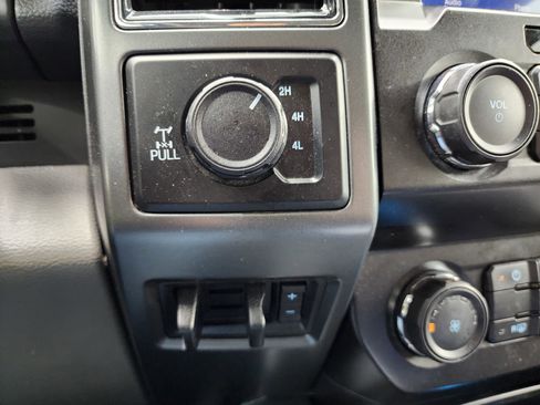 Used 2022 Ford F250 XLT w/ Black Appearance Package image 57