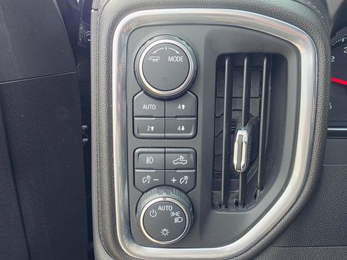 Used 2020 Chevrolet Silverado 1500 RST w/ Texas Edition image 11