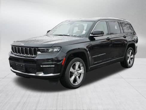Used 2022 Jeep Grand Cherokee L Limited image 3