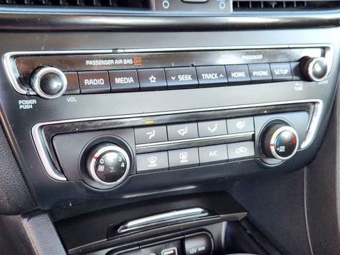 Used 2020 Kia Optima LX image 13