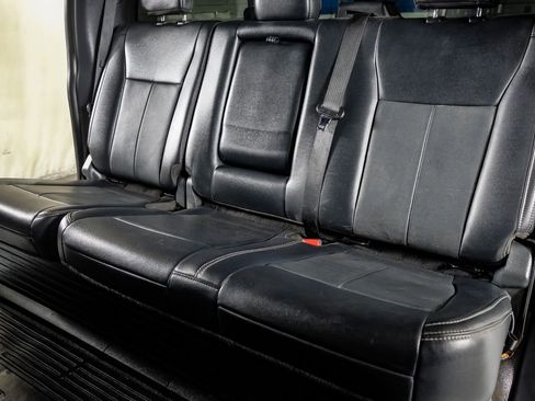 Used 2022 Ford F350 Lariat image 31