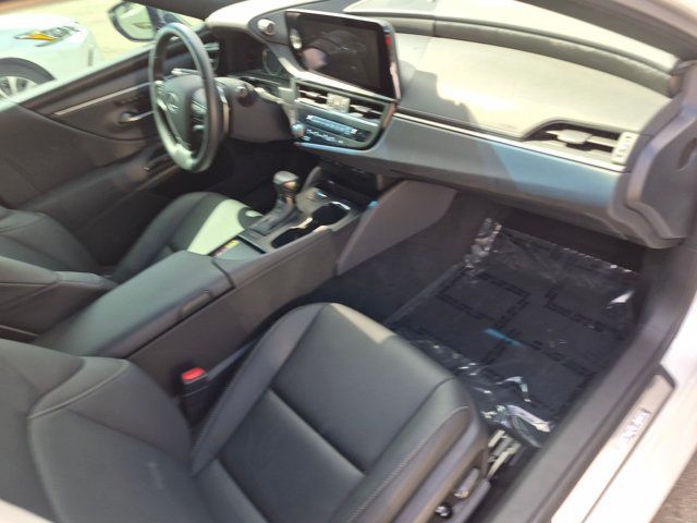 Used 2025 Lexus ES 350 w/ Premium Package FWD image 22