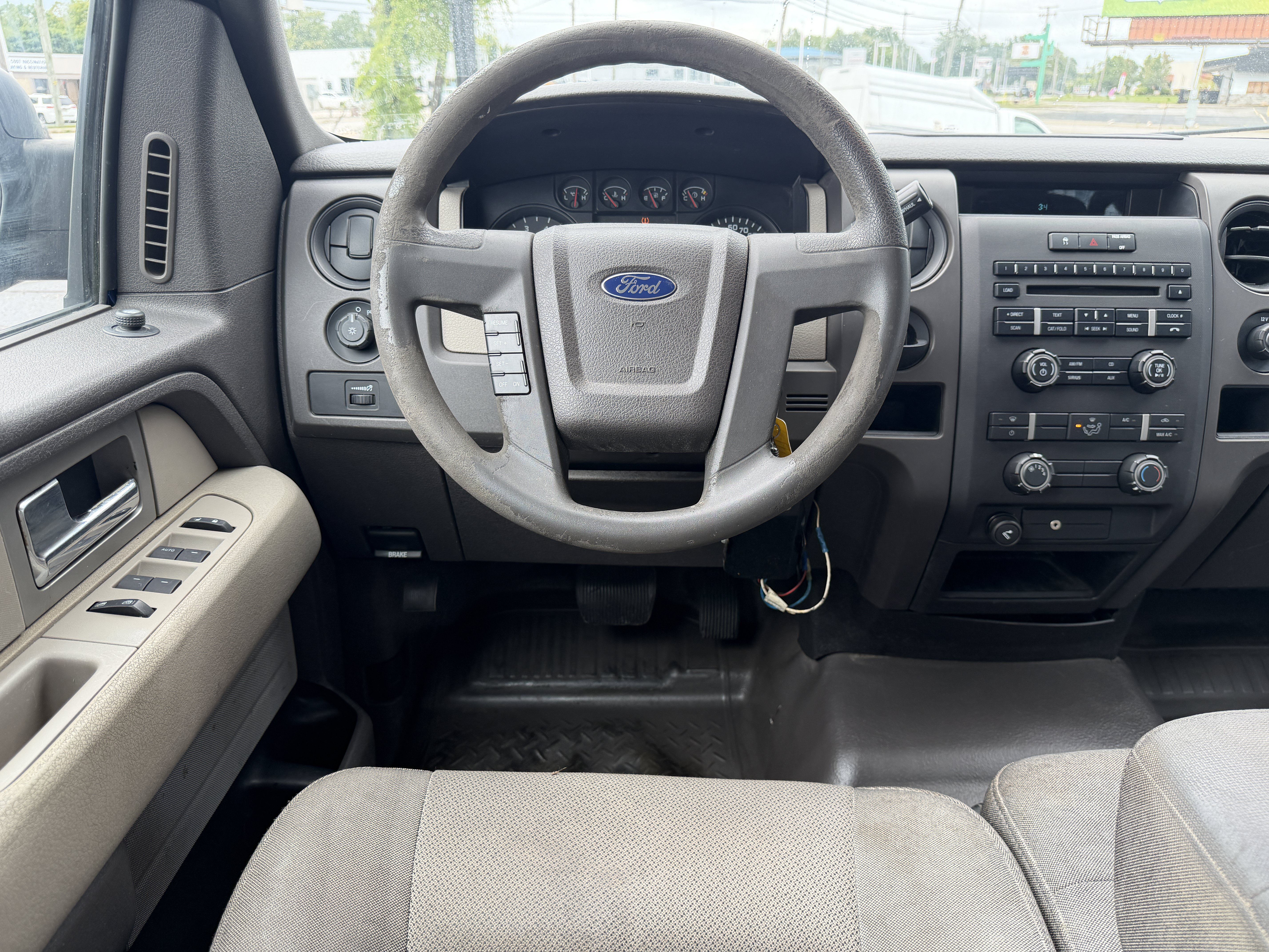 Used 2010 Ford F150 XL RWD image 16
