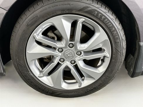 Used 2019 Honda Accord LX image 11