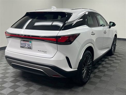 Certified 2026 Lexus RX 350 350h Luxury w/ Convenience Package image 5