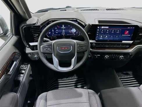 New 2026 GMC Sierra 1500 SLE w/ Preferred Package image 23
