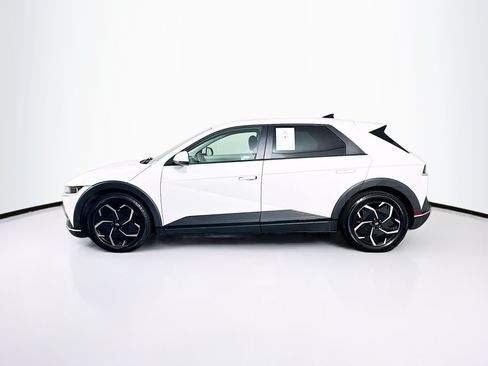 Used 2024 Hyundai Ioniq 5 SEL RWD image 4