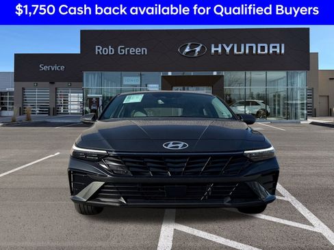 New 2026 Hyundai Elantra Limited image 2