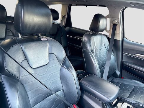 Used 2022 Kia Telluride SX w/ SX Prestige Package image 31