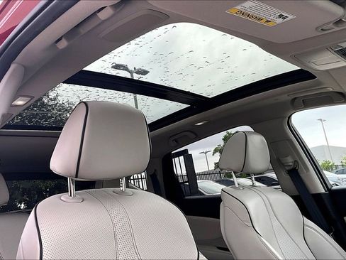 Certified 2025 Acura RDX SH-AWD w/ Advance Package image 21