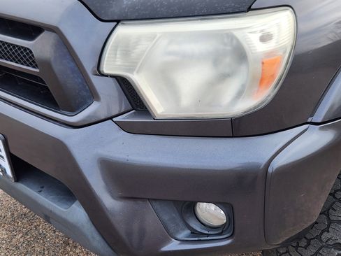 Used 2012 Toyota Tacoma 4x4 Double Cab w/ TRD Sport Pkg image 4