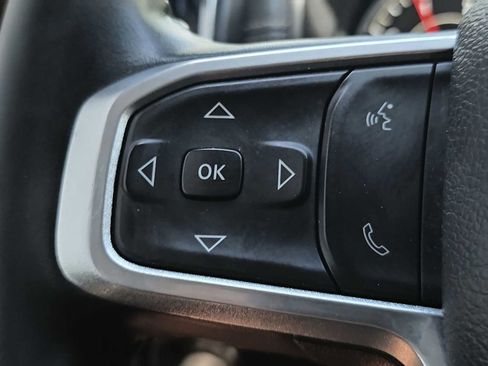 Used 2024 RAM 3500 Laramie AWD/4WD image 27