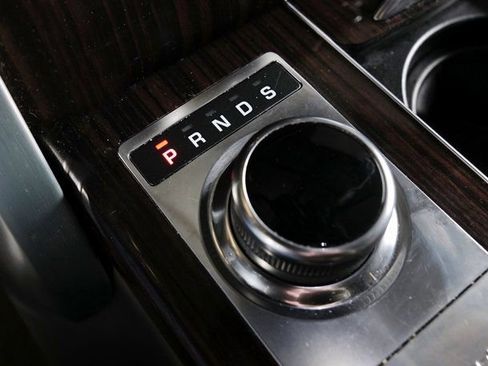 Used 2017 Land Rover Range Rover Supercharged image 22