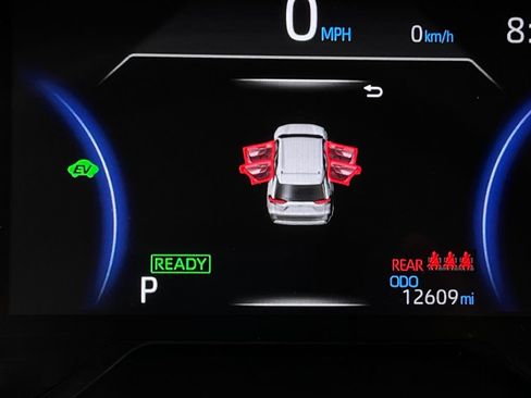 Used 2025 Toyota RAV4 LE AWD/4WD image 17