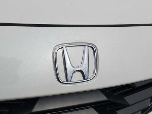 Certified 2026 Honda HR-V Sport image 4