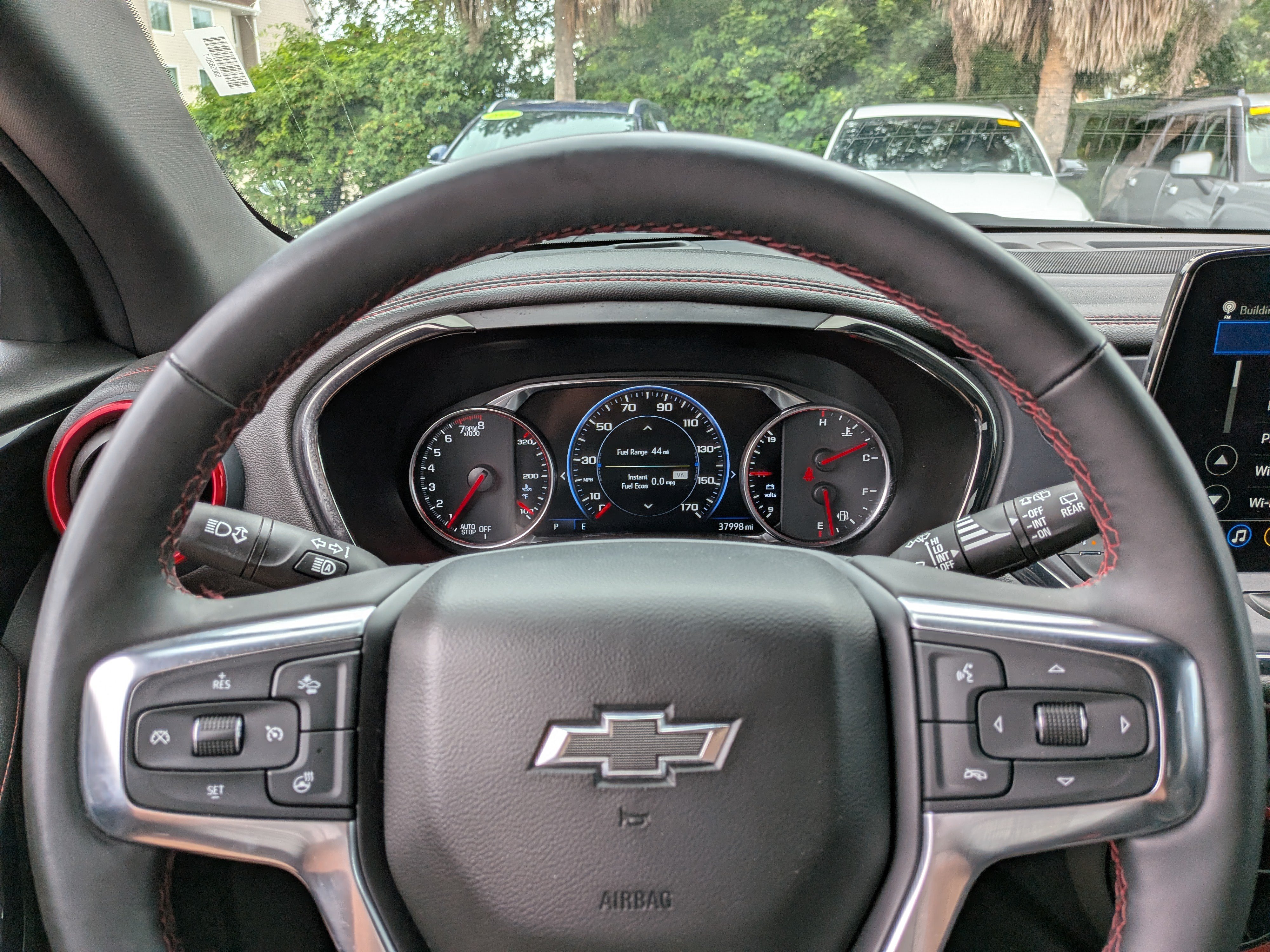 Used 2025 Chevrolet Blazer RS FWD image 27