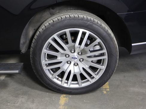 Used 2023 Ford Expedition Limited AWD/4WD image 42