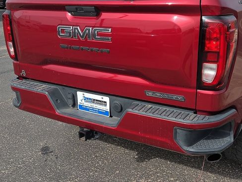 Used 2020 GMC Sierra 1500 Elevation w/ Elevation Value Package AWD/4WD image 15
