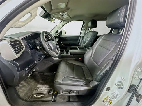Used 2022 Toyota Tundra SR5 image 15